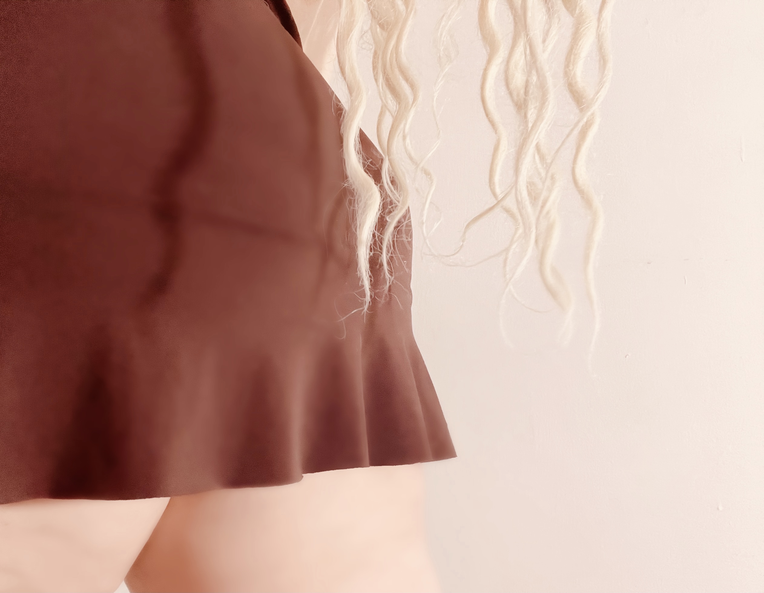 The windy day and my short skirt part 1!